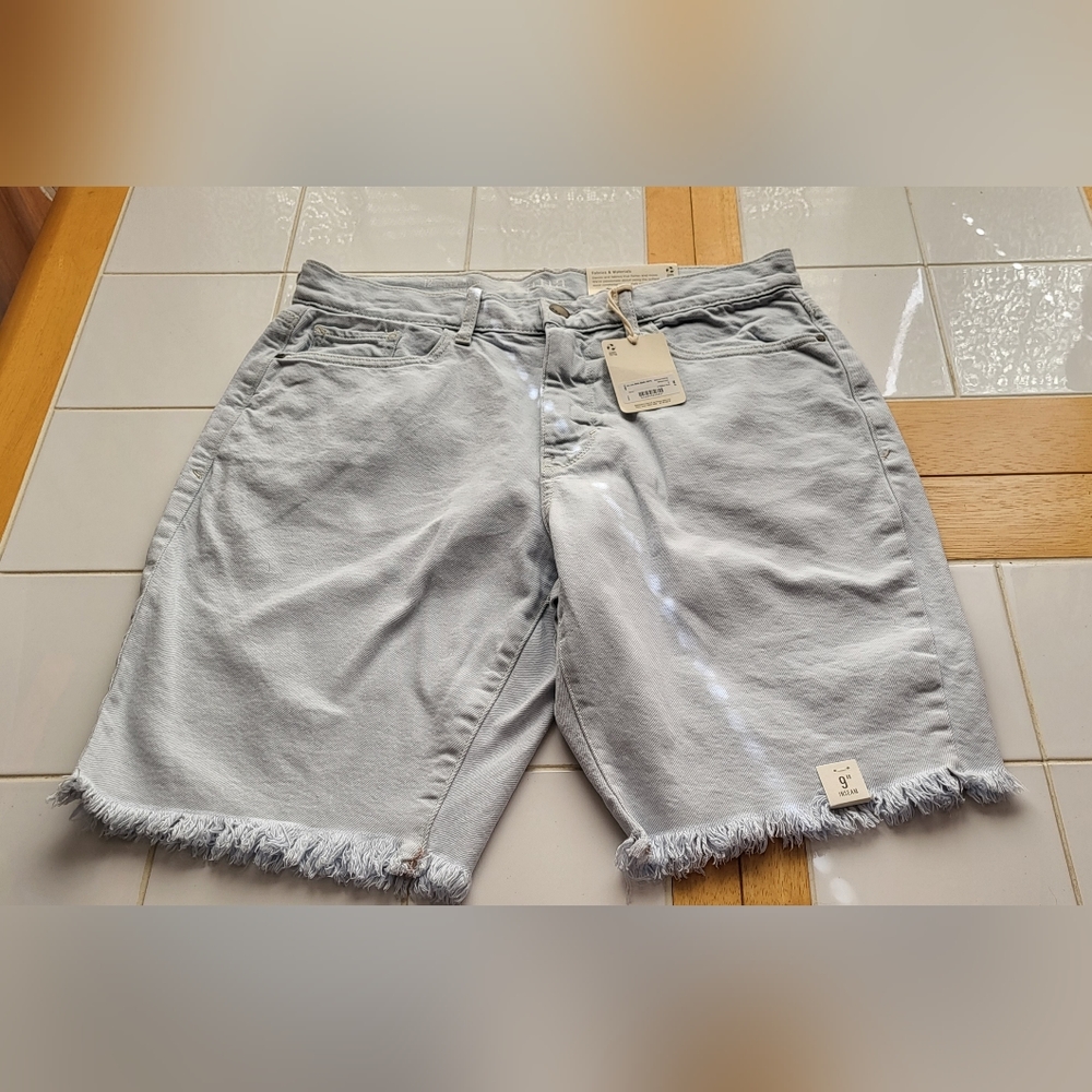 😁*BOGO SALE*😁 Ana light blue high rise Bermuda jean shorts